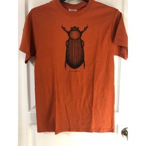 SCARAB TEE SHIRT SZ SMALL
